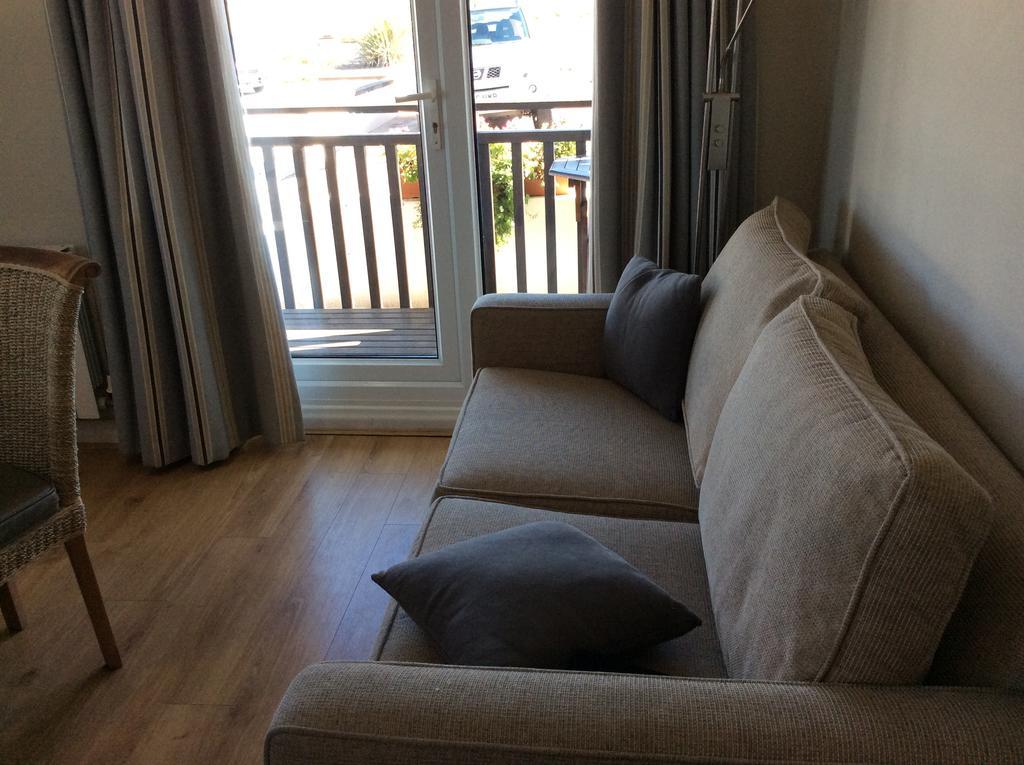 Discovery Bay St Ouen's Exterior photo